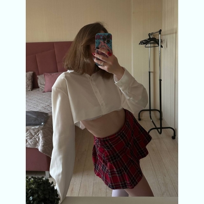       , B   I.